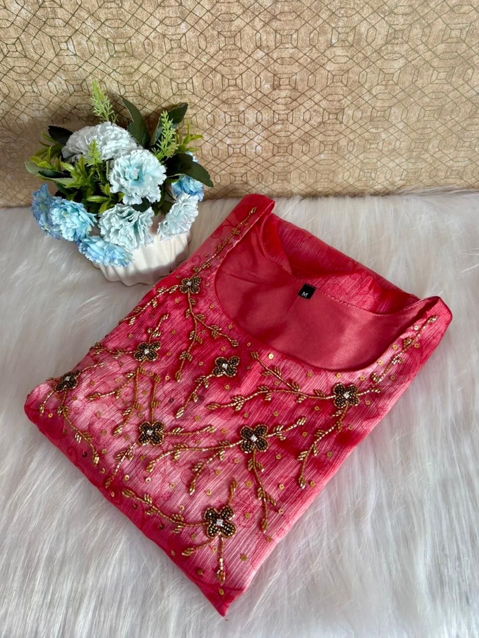 1. A Beautiful Handwork Kurthi